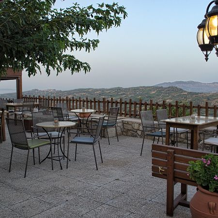 Earino Apartment Kato Asites Exterior photo