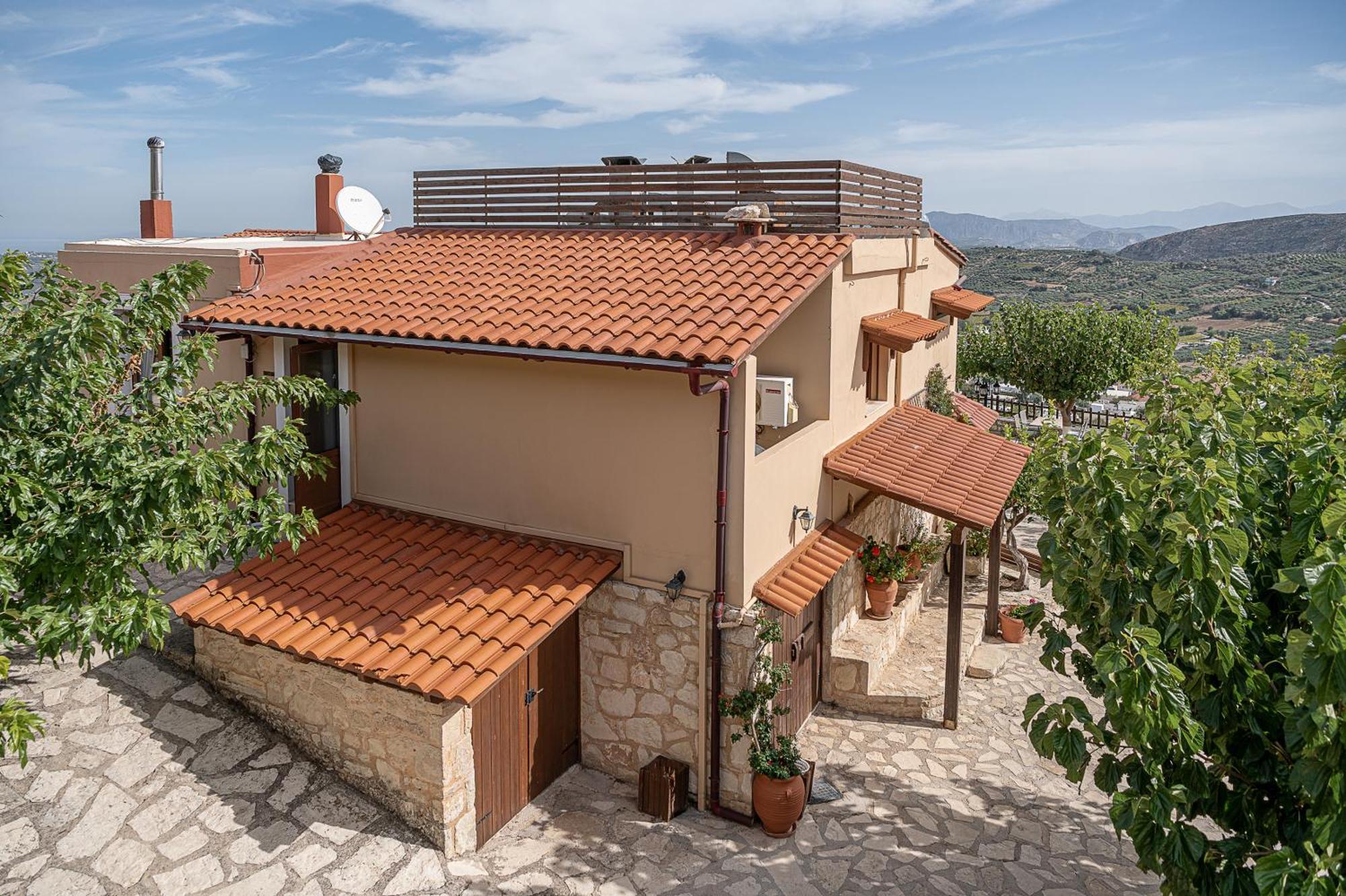 Earino Apartment Kato Asites Exterior photo